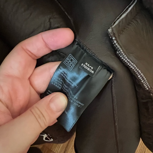 TOTEME brown Lanyard Shearling Jacket - Picture 3 of 5